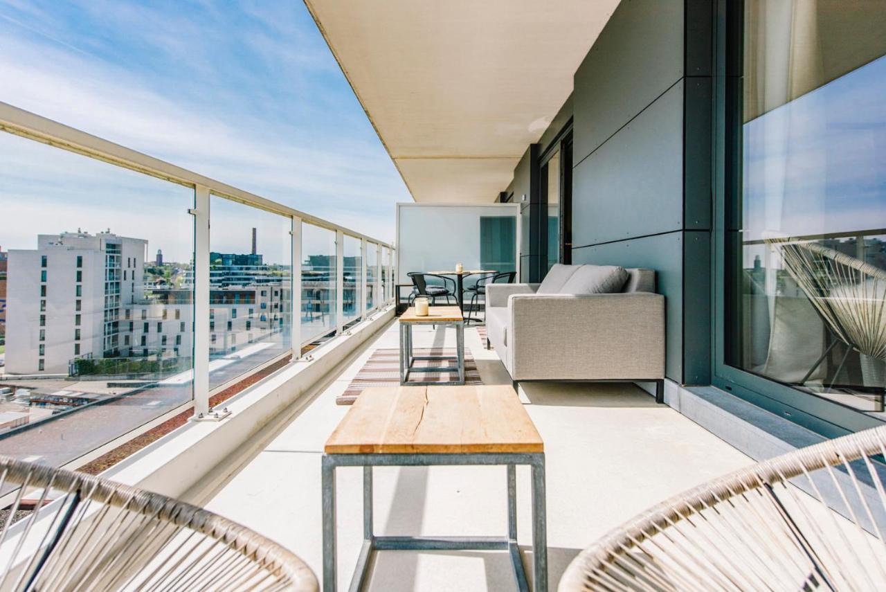 Shs Homes-Luxe Highrise, 2 Bedrooms, Kitchen, Free Parking, Stunning View, Large Tarrasse, Workspace Hasselt Esterno foto